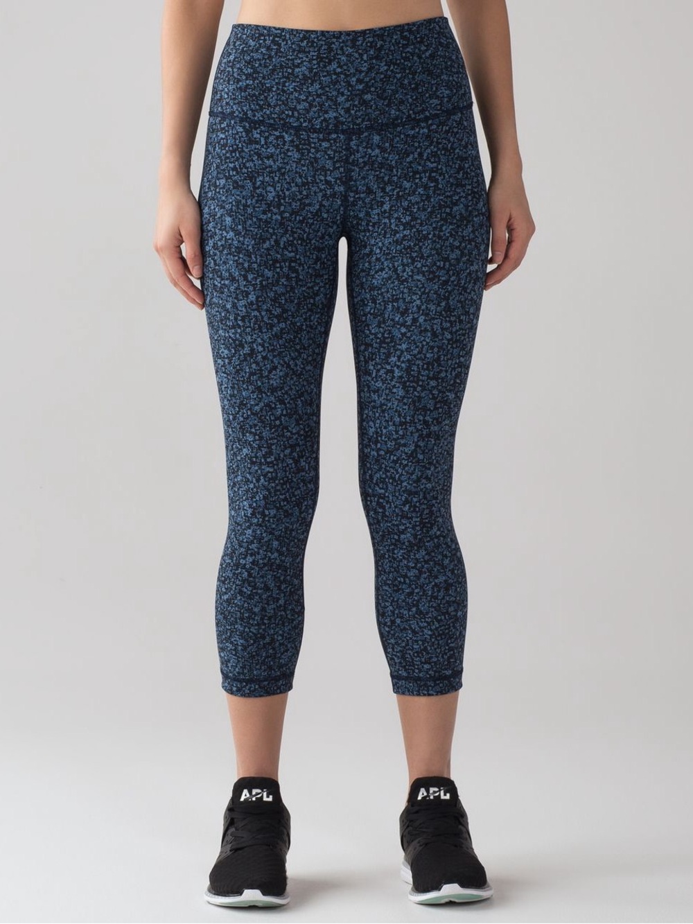 Lululemon Pace Rival Crops Daisy Dust Illuminight Black